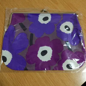 마리메꼬 가마구치 파우치