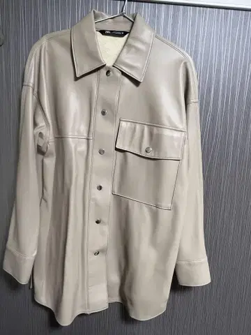 ZARA 베이지 가죽 셔츠 자켓