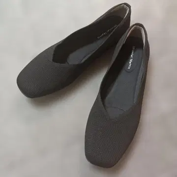 블랙 메쉬 슬립온 플랫슈즈