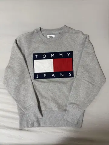TOMMY JEANS 그레이 트레이닝복 M 사이즈