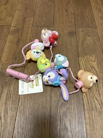 더피와 친구들 홍콩 디즈니 한정판 목걸이 라이트