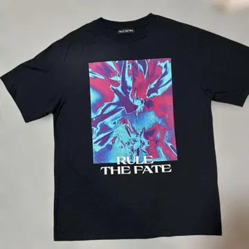RULE THE FATE 그래픽 티셔츠