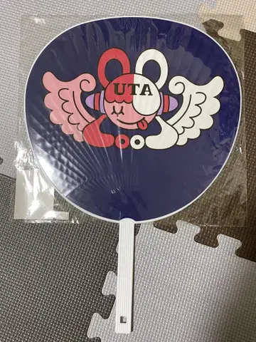 UTA 캐릭터 부채