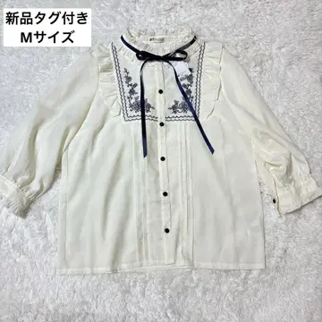 axes femme 블라우스 장미 새상품 장미 7부 소매 액시즈팜