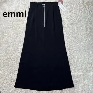 택 포함 미사용품 emmi 스커트 센터 지퍼 내로우 스커트 슬릿 블랙