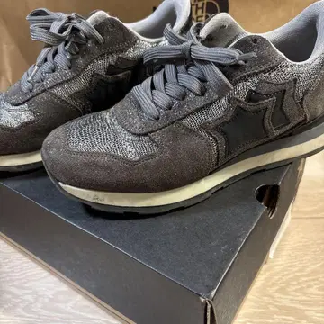 아틀란틱 스타즈 그레이 스니커즈
