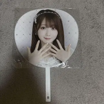 오타니 에미리 = LOVE 이코러브 부채