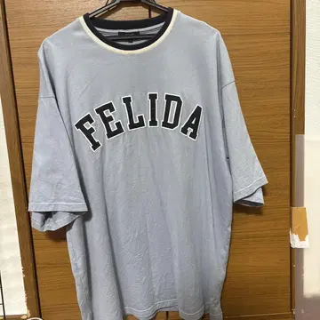 FELIDA 라이트 블루 반팔 셔츠