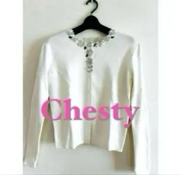 Chesty 플라워 모티브 가디건 비쥬 화이트