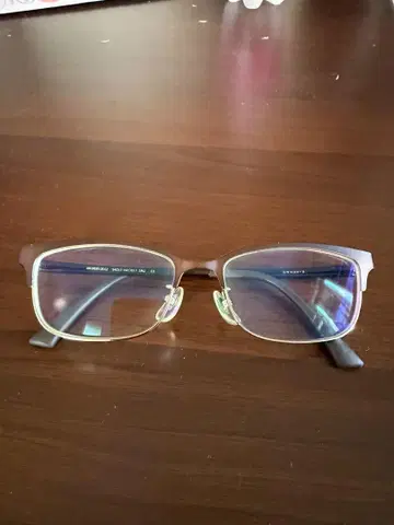 온데즈 안경 프레임