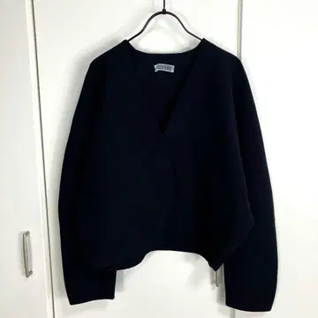 conte 콘테 밀라노 리브 V넥 가디건 네이비