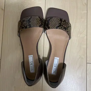 펌프스 [ NICAL ] 오픈토 펌프스 25cm 40