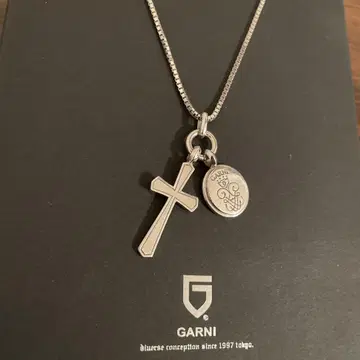 [주말 한정 할인] GARNI 가르니 크로스와 코인 실버 펜던트 목걸이