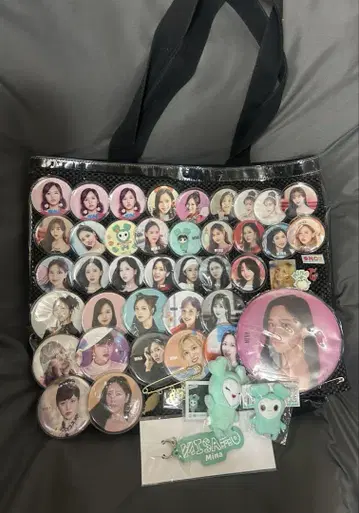 TWICE 미나 이타백 캔뱃지 토트백