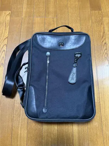이탈리아 마레리 비즈니스백 블랙 나일론 가죽