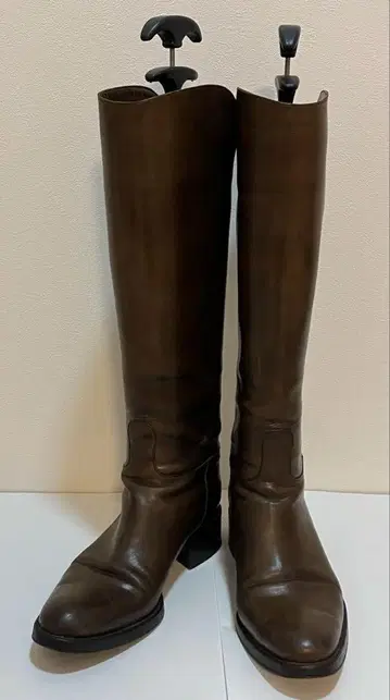 새상품급 사토레 36/23cm 롱 부츠 백 싱글 벨트 브라운