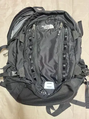 THE NORTH FACE 블랙 백팩