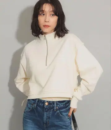맨투맨 하프 지퍼 하이넥 풀오버