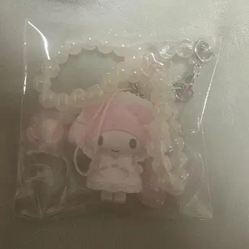 산리오 화이트 프릴 시크릿 스트랩 마이멜로디