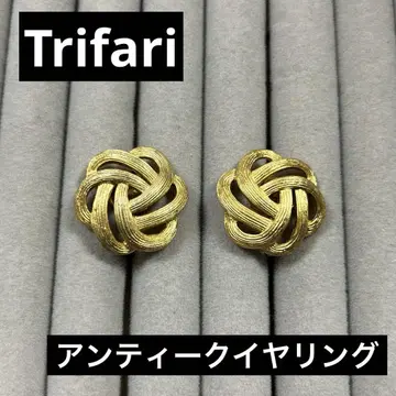 [ 앤티크 ] Trifari 트리파리 노트 디자인 귀찌 골드 컬러