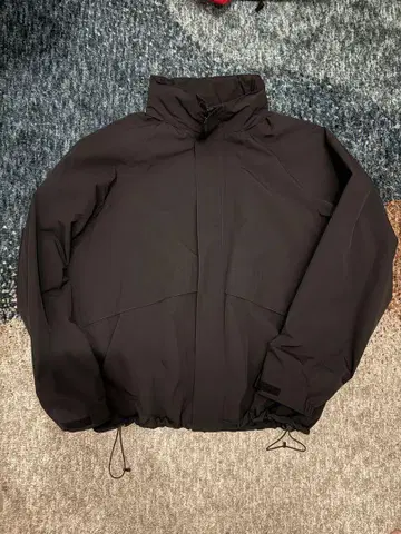 UNIQLO 블랙 윈드프루프 스탠드 블루종