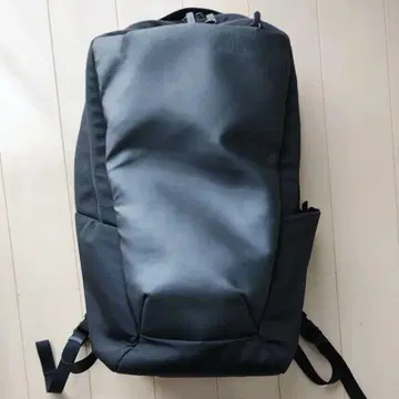 THE NORTH FACE 블랙 비즈니스 백팩 25L