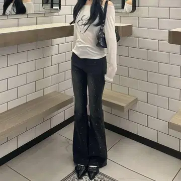 emmy 큐빅 플레어 데님 팬츠 완판