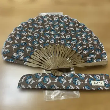 RICCA 꽃무늬 부채 브라운