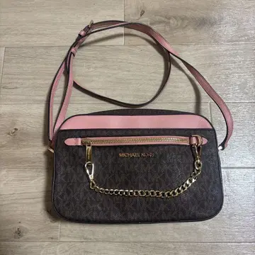새상품급 마이클코어스 MICHAEL KORS 모노그램 숄더백
