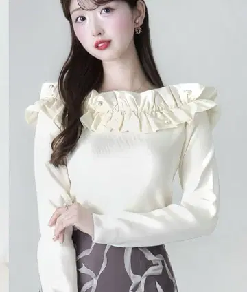 시마무라 카도와키 레이나 콜라보 프릴 오프숄더 니트 풀오버 아이보리 4L
