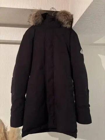 새상품급 피레넥스 다운 자켓 안시