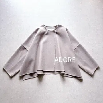 컨디션 최상 ADORE | 정가 58,000 라이트 리버 울 자켓 판초