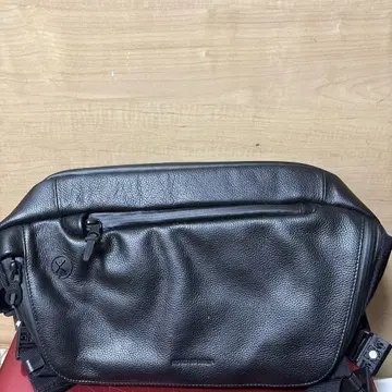 BROSKI AND SUPPLY 슬링백