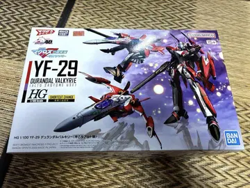 YF-29 발키리 1/100 프라모델