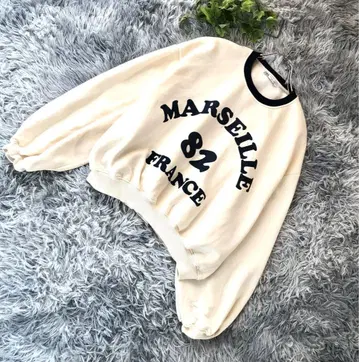 ZARA [ US L 사이즈 ] 크림색 벌룬 슬리브 크롭 트레이닝복