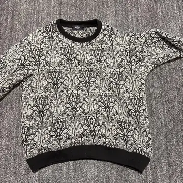AZUL by MOUSSY 페이즐리 무늬 니트