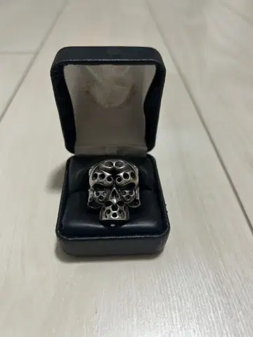 텐더 로인 보르네오 스컬 반지 19호