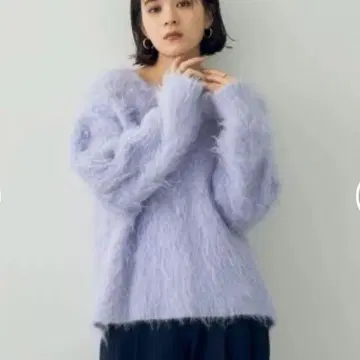 새상품급 예카 베 샤기 V넥 니트 퍼플