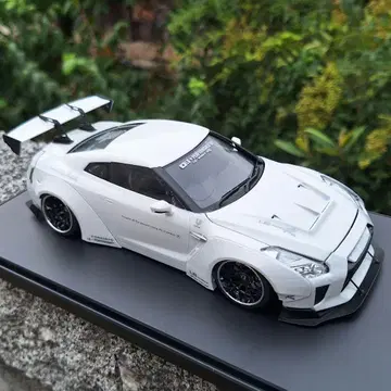 아오시마 1/24 LB.WORKS R35 GT-R