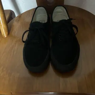 Vans 블랙 스니커즈