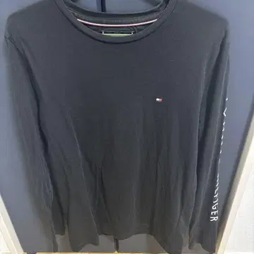 Tommy Hilfiger 블랙 긴팔 티셔츠