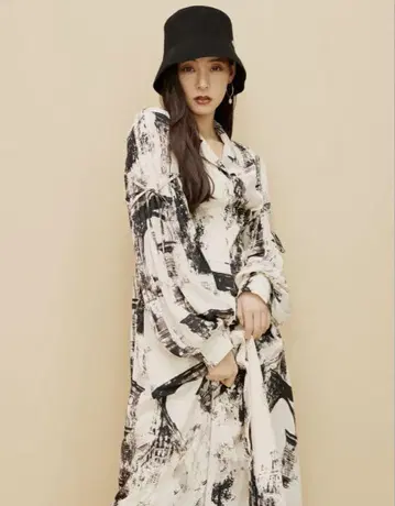 스나이델 시티 프린트 셔츠 원피스 오픈 카라 볼륨 슬리브 올 패턴