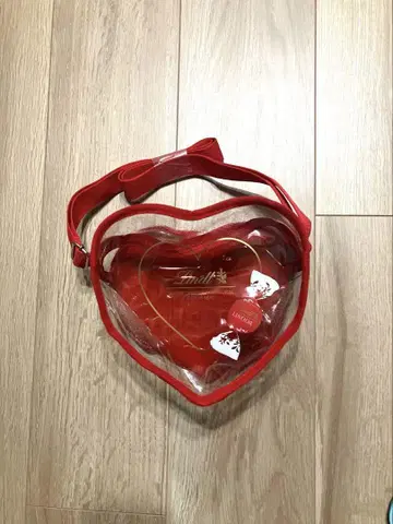 [ 최애 활동 ] 린츠 최애 컬러 하트 백 레드 ( 빨간색 )
