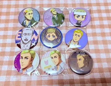 진격의 거인 엘빈 캔뱃지 모음