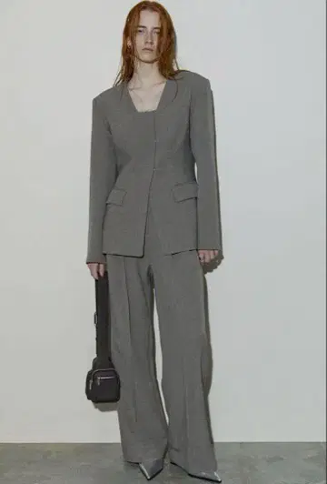 maison special Easy Two Tuck Slacks