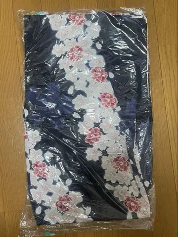 꽃무늬 유카타 네이비 컬러