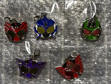 가면라이더 오즈 메탈 참 타토바 콤보