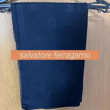 [ 새상품급 ] salvatore ferragamo 스톨