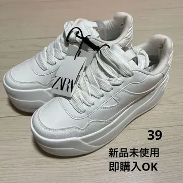 ZARA 통굽 스니커즈 화이트 39 택 포함 미사용 새상품