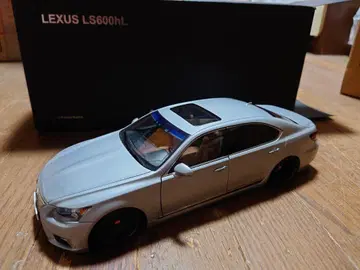 렉서스 LS600hL 1/18 오토아트 커스텀 사양 실버 현 상태 판매
